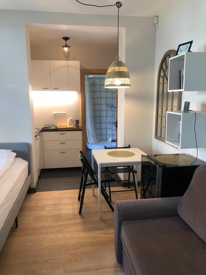 Sisters Beach Apartments 利耶帕亚 外观 照片
