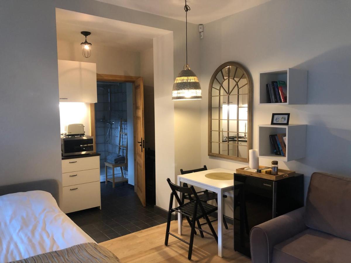 Sisters Beach Apartments 利耶帕亚 外观 照片